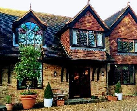 Tudor Place Winnersh Exterior foto
